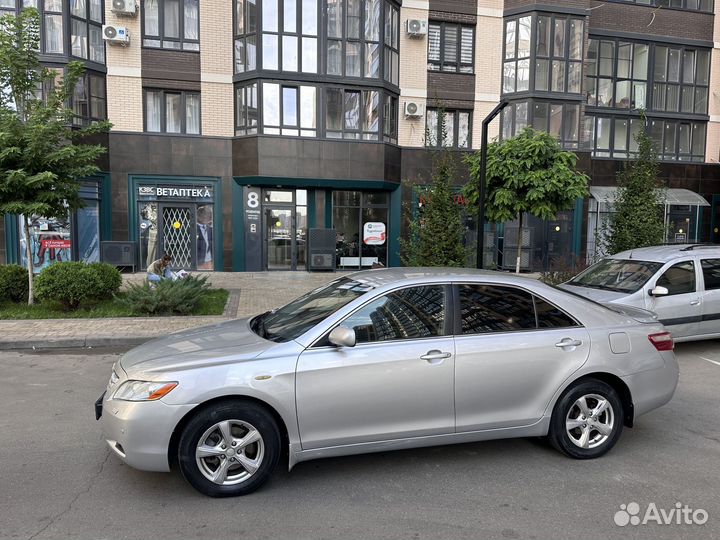 Toyota Camry 2.4 AT, 2008, 300 000 км