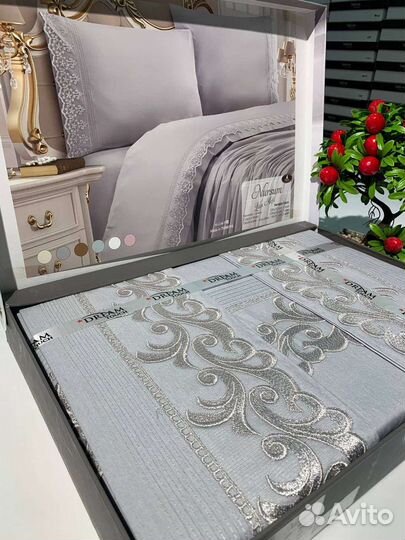 Белье постельное с гипюром