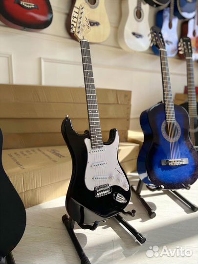 Электрогитара