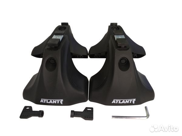 Багажник с аэродинамическими дугами на Лада Веста