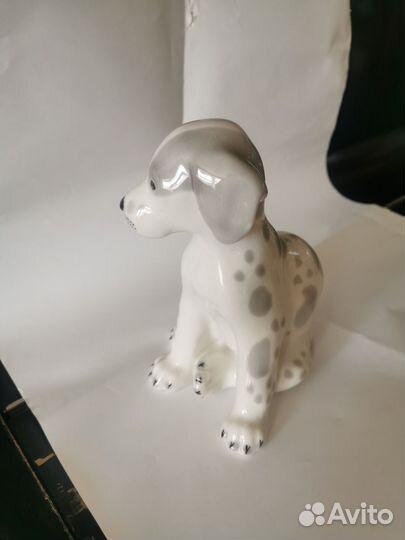 Статуэтка фарфор лфз СССР собака