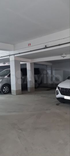 Машиноместо, 13 м²