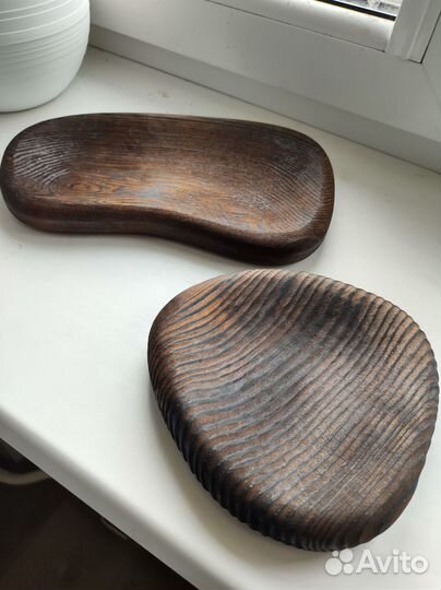 Набор тарелок для сервировки стола. Дуб. Дерево