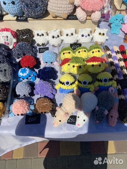 Вязаные игрушки брелки