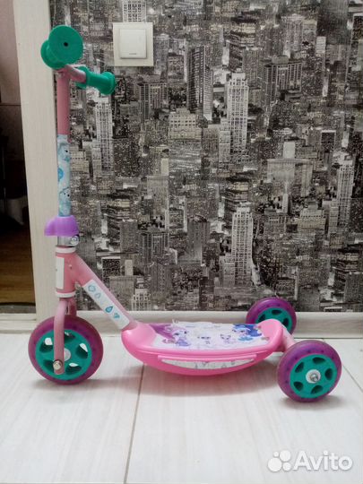Самокат детский трехколесный б/у