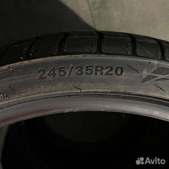 Triangle EffeXSport TH202 245/35 R20 95Y