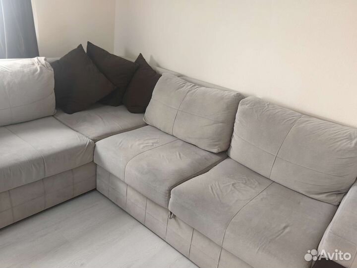 Угловой диван