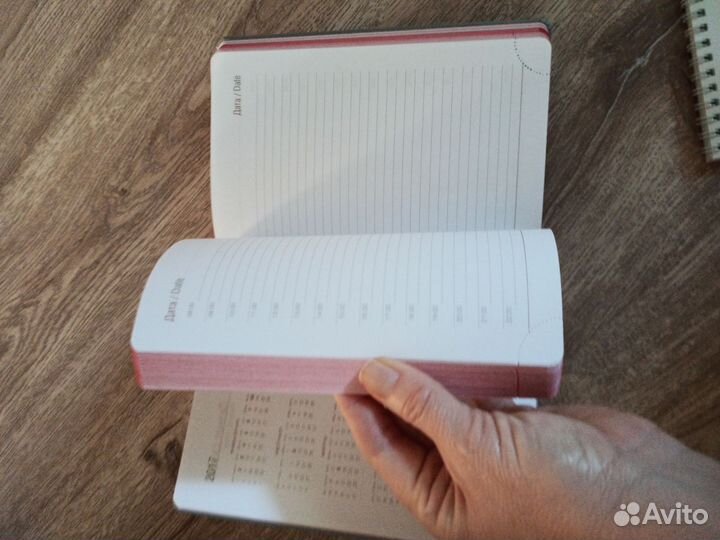 Блокноты ежедневники