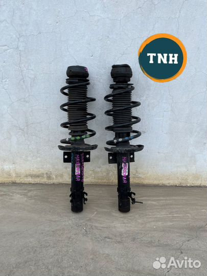 Амортизаторы передние на Volkswagen Polo 5