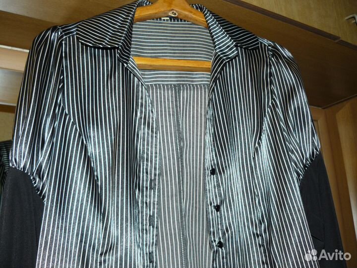 Новая шелковая блузка