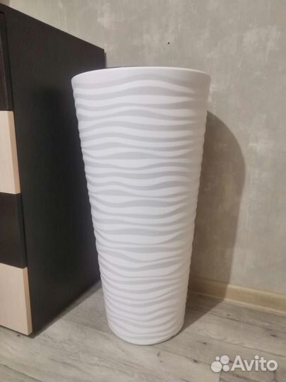 Кашпо для цветов напольное