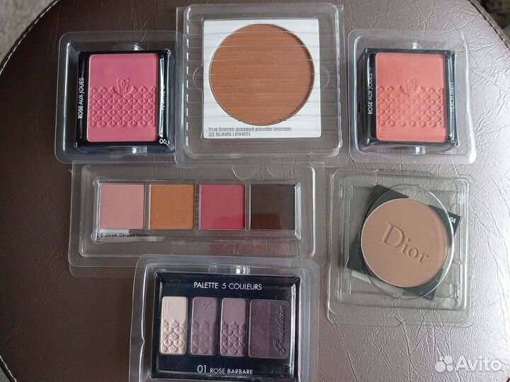 Румяна, тени, пудра с эффектом загара