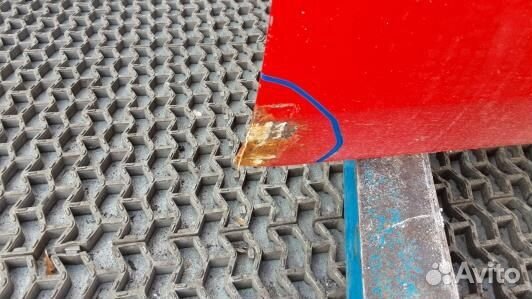 Дверь передняя правая volkswagen passat B4 (ISE04E