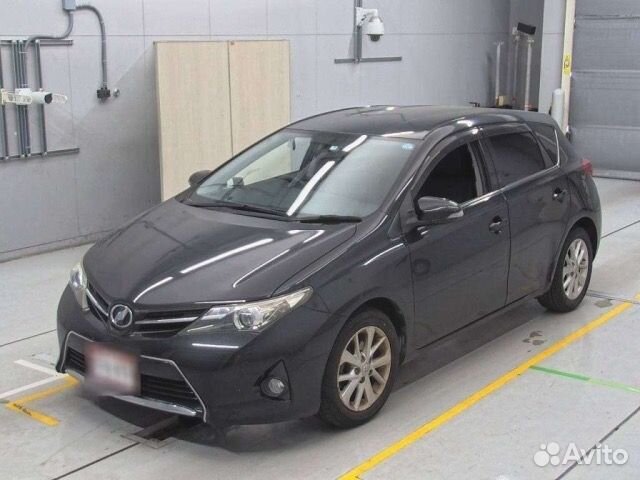 Toyota Auris 1.5 CVT, 2015, 72 000 км