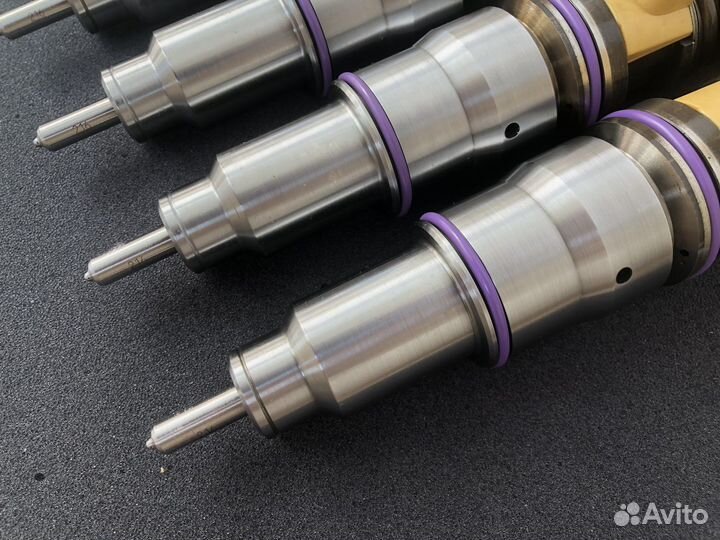 Насос форсунки Volvo D13 20972225