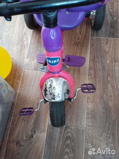 Трехколесный велосипед