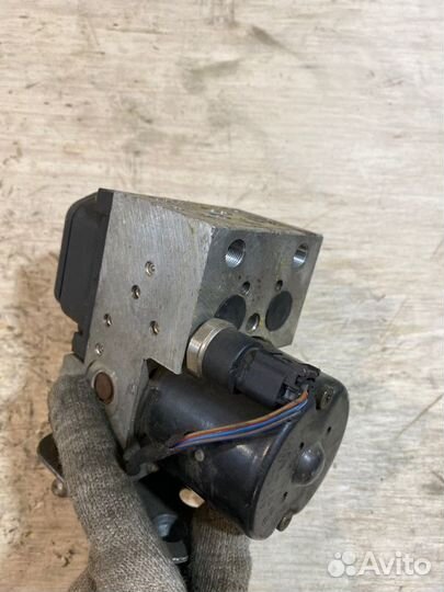 Блок abs Mercedes-Benz E-Class W210 M112E24