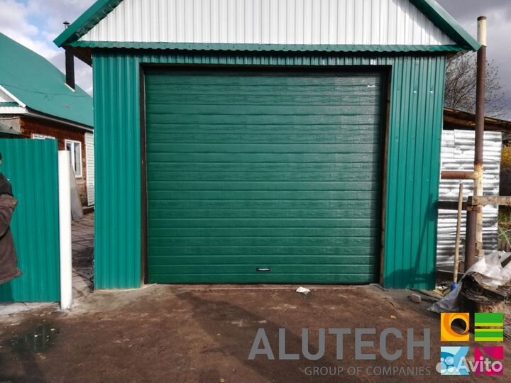 Секционные ворота alutech