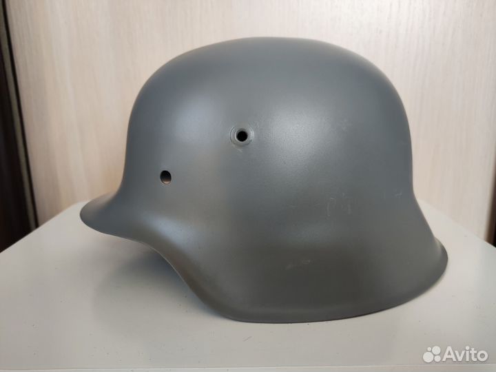 Каска М 42