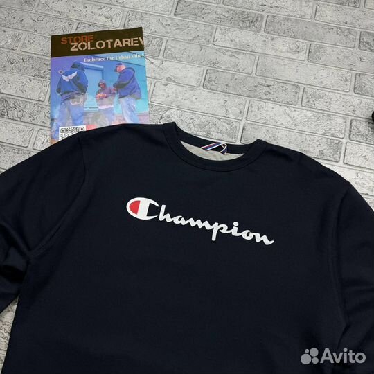 Свитшот Champion Powerblend Fleece Crew Script