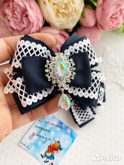 Школьные бантики ручной работы