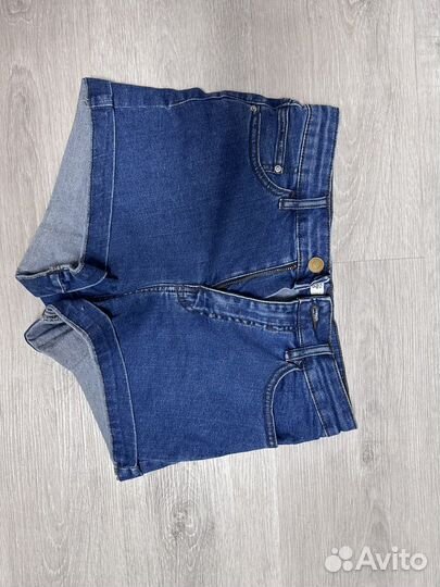 Шорты женские