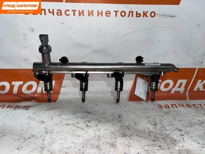 Топливная рампа Ford Focus 3 2011 CM5E9D280AF