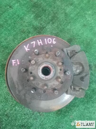 Ступица передняя левая toyota hiace