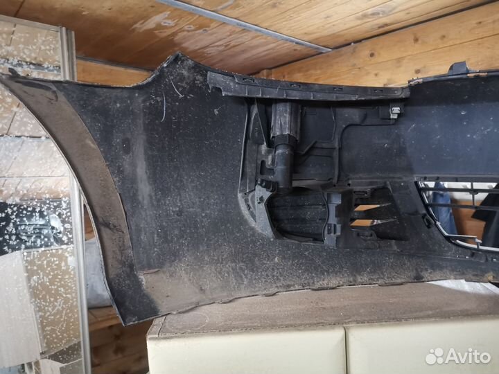 Передний бампер Volkswagen Golf 6