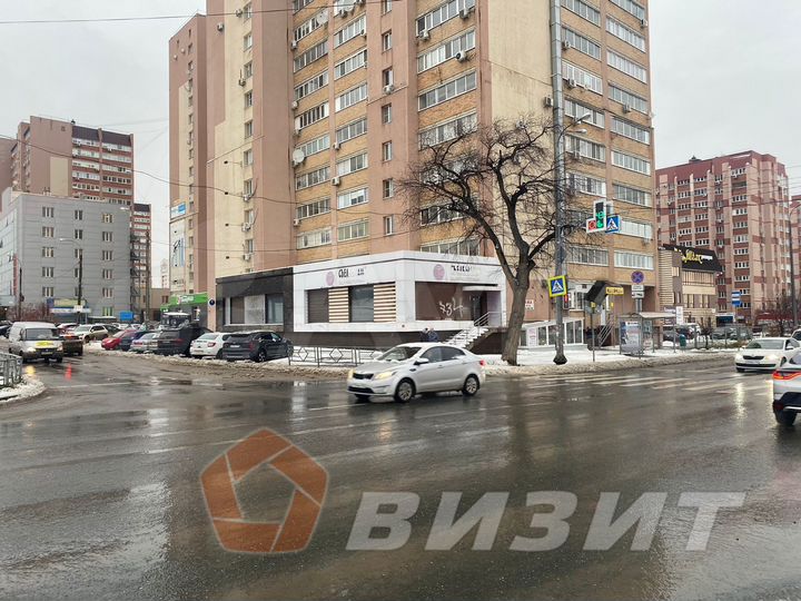 Помещение на первой линии возле Космопорта