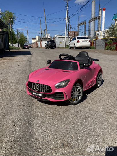Детский электромобиль Mercedes розовый