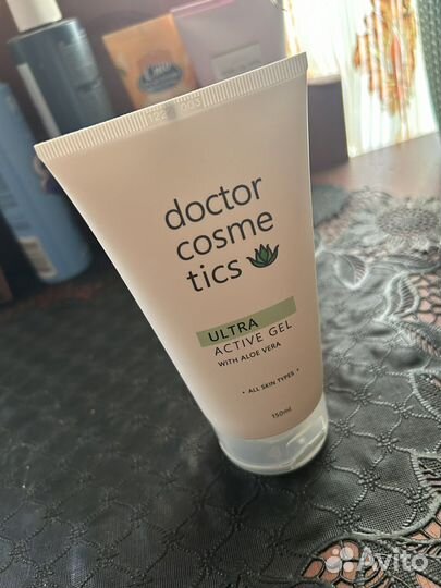 Ультразвуковой аппарат для чистки лица