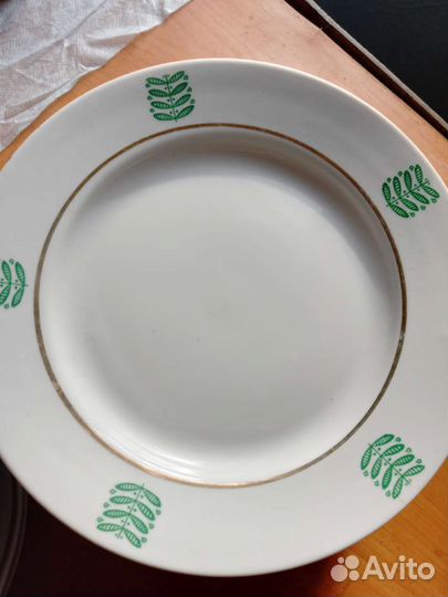 Тарелки под второе