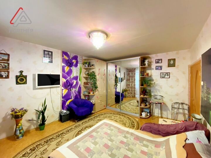 2-к. квартира, 58 м², 8/10 эт.