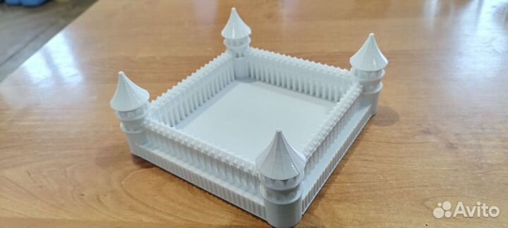 Кормушка для птиц