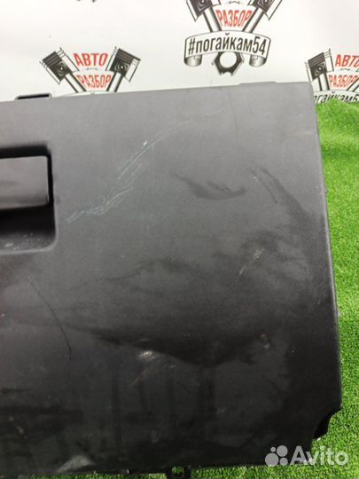 Бардачок в торпедо Land Rover Discovery Sport L550