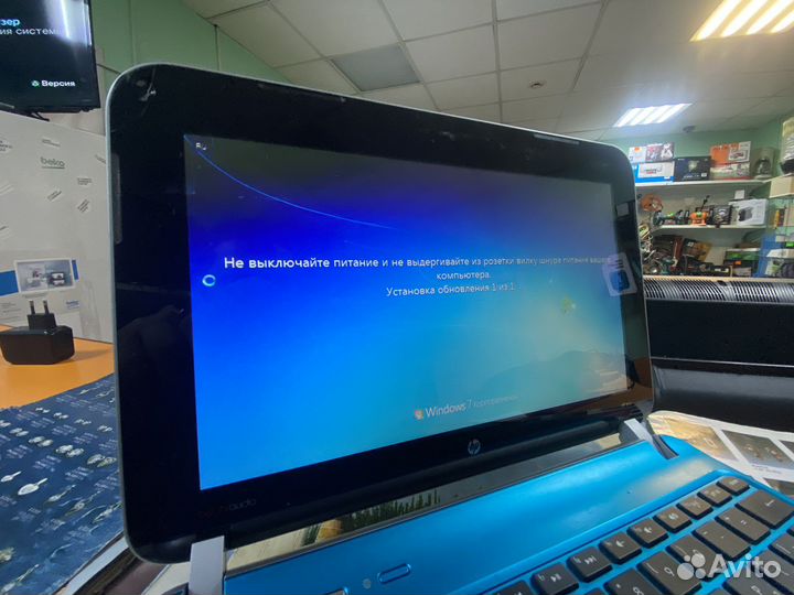 Нетбук HP Mini