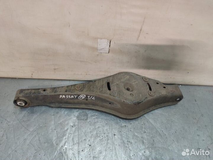Рычаг подвески задний левый Volkswagen Passat B6