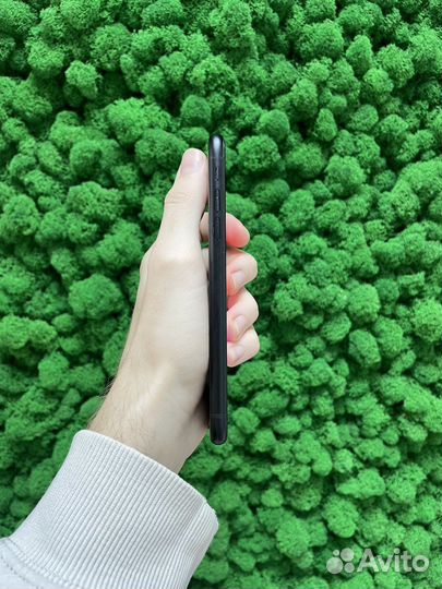 iPhone Xr, 128 ГБ