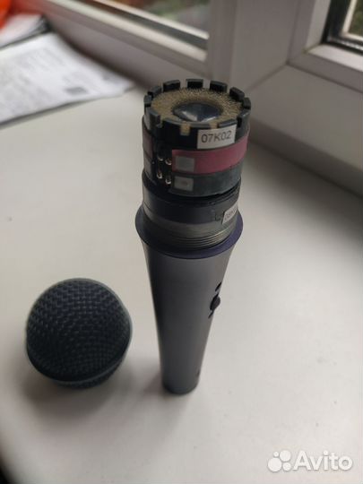 Микрофон сценический