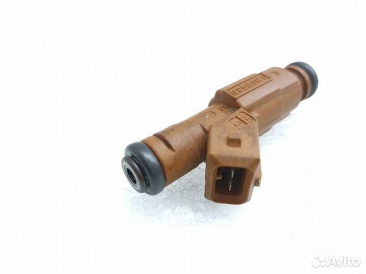 Форсунка топливная Volvo Xc90 1 дорест 2.5 B5254T