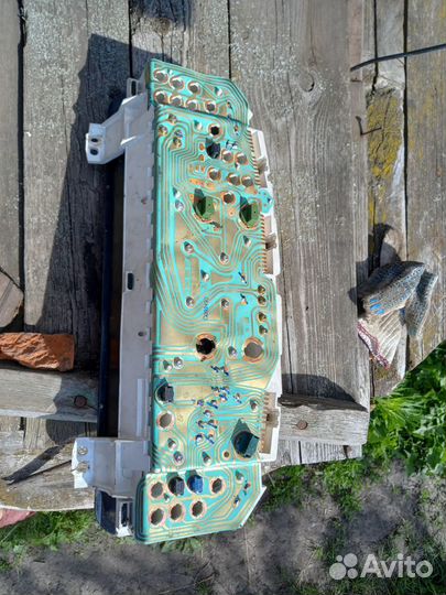 Панель приборов мазда 626