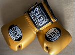 Боксерские перчатки reyes 14унций, золотые