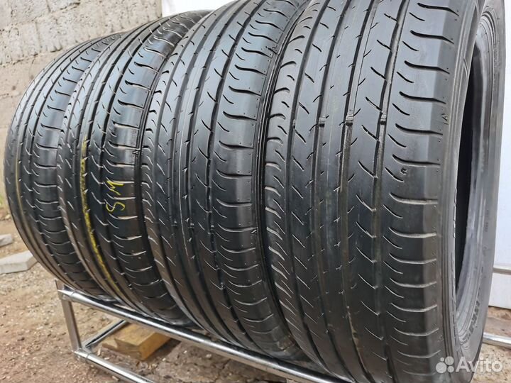 Dunlop SP Sport Maxx 050+ 225/60 R18