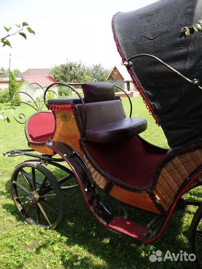 Коляска Карета