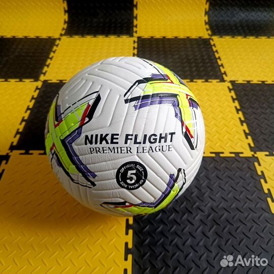 Бесшовный футбольный мяч Nike 5 размер