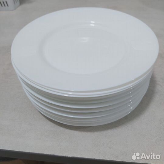 Тарелка обеденная