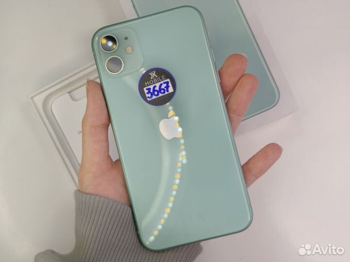 С коробкой, ростест iPhone 11 64Gb sim+esim