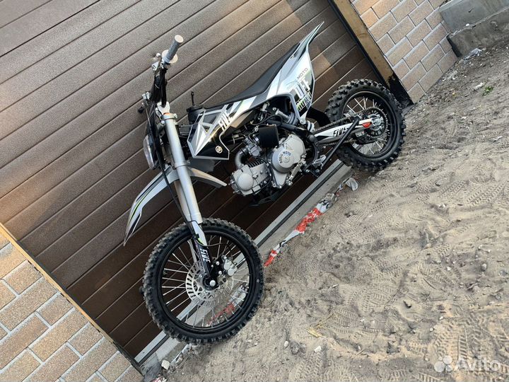 Питбайк Regulmoto five EM 17/14 с эл.стартером