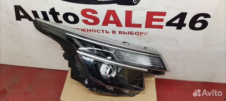 Фара передняя правая Kia Seltos